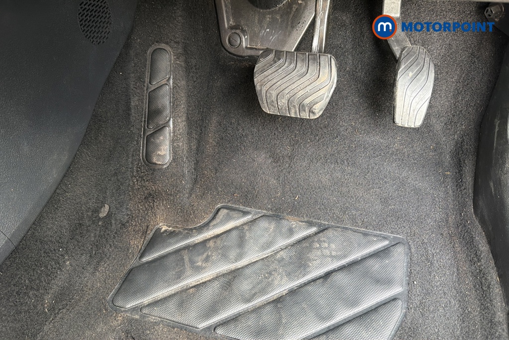 Nissan Qashqai N-Connecta Automatic Petrol SUV - Stock Number (1647756) - 24th supplementary image