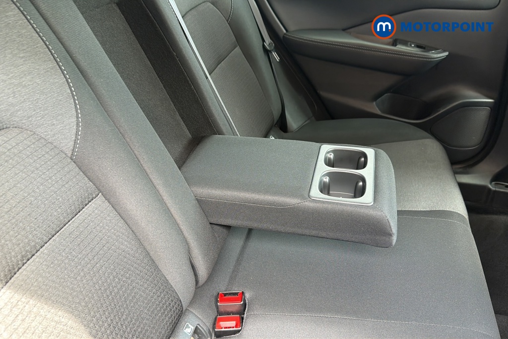 Nissan Qashqai N-Connecta Automatic Petrol SUV - Stock Number (1647756) - 26th supplementary image