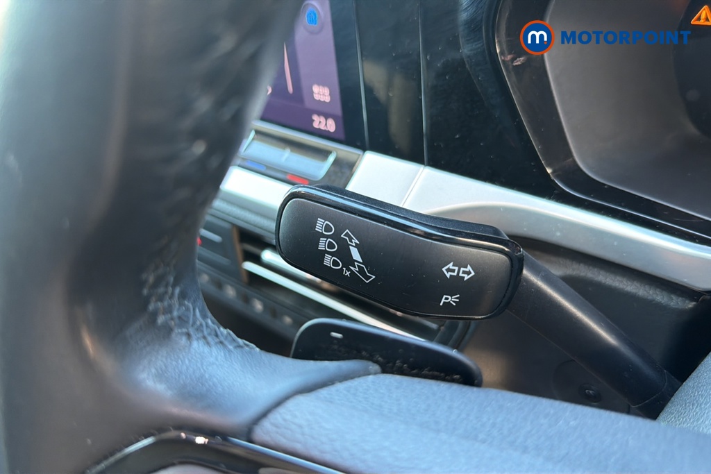 Ford Transit Connect Limited Automatic Petrol Plug-In Hybrid Panel Van - Stock Number (1647917) - 5th supplementary image