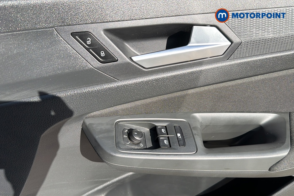 Ford Transit Connect Limited Automatic Petrol Plug-In Hybrid Panel Van - Stock Number (1647917) - 19th supplementary image