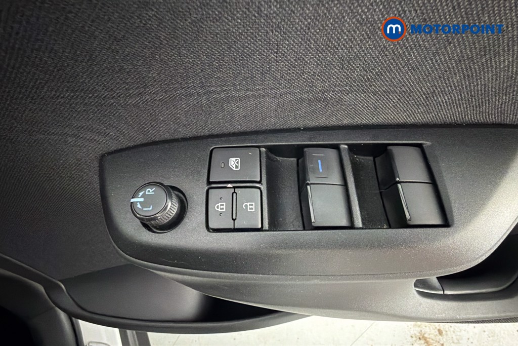 Toyota Yaris Cross Icon Automatic Petrol-Electric Hybrid Estate - Stock Number (1648063) - 20th supplementary image
