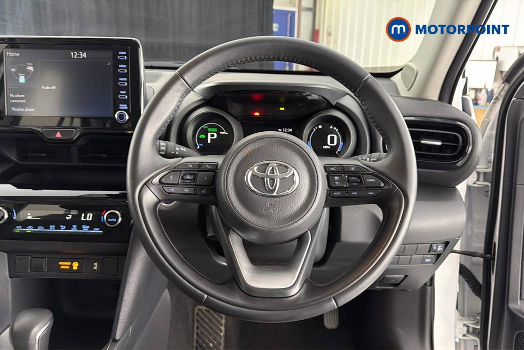 Toyota Yaris Cross Icon Automatic Petrol-Electric Hybrid Estate - Stock Number (1648064) - 2nd supplementary image