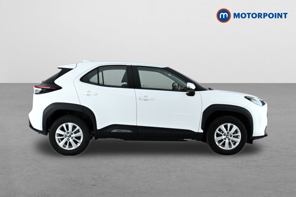 Toyota Yaris Cross Icon Automatic Petrol-Electric Hybrid Estate - Stock Number (1648064) - Drivers side