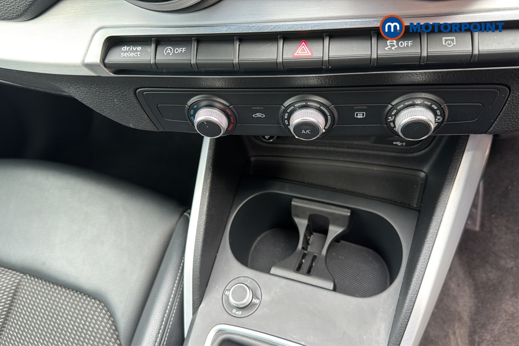 Audi Q2 S Line Manual Petrol SUV - Stock Number (1648256) - 16th supplementary image