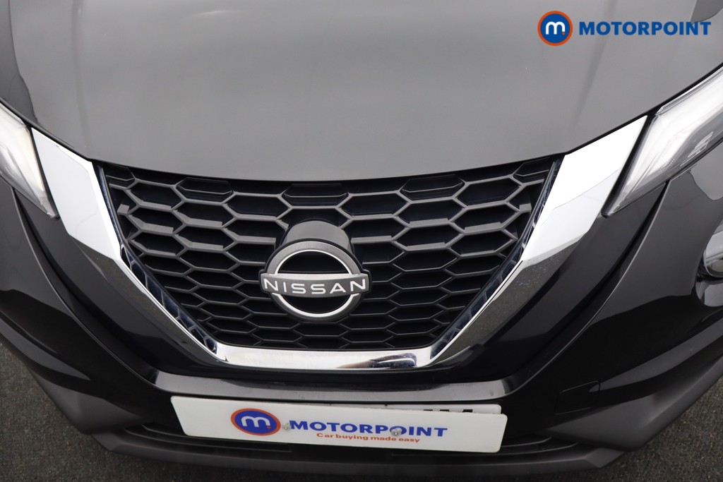 Nissan Juke N-Connecta Manual Petrol SUV - Stock Number (1635866) - 24th supplementary image