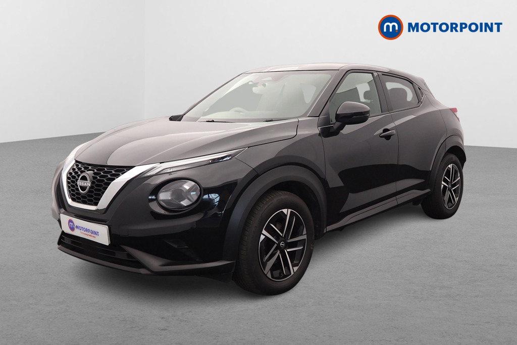 Nissan Juke N-Connecta Manual Petrol SUV - Stock Number (1635866) - Passenger side front corner