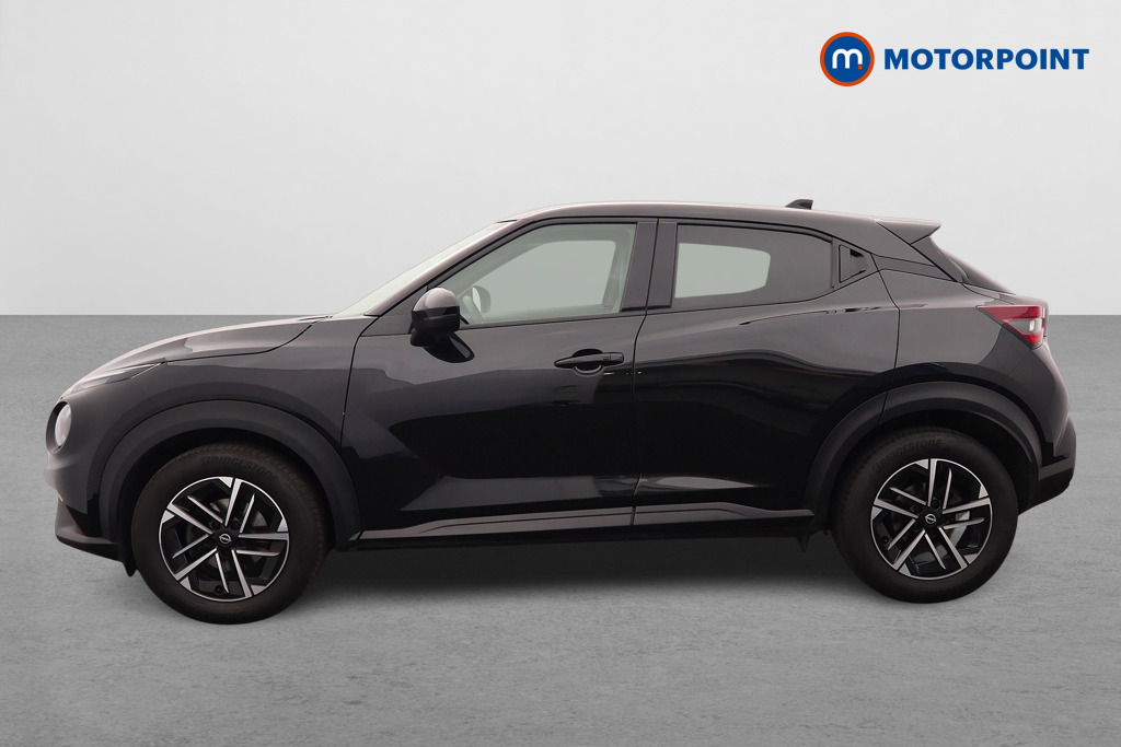 Nissan Juke N-Connecta Manual Petrol SUV - Stock Number (1635866) - Passenger side