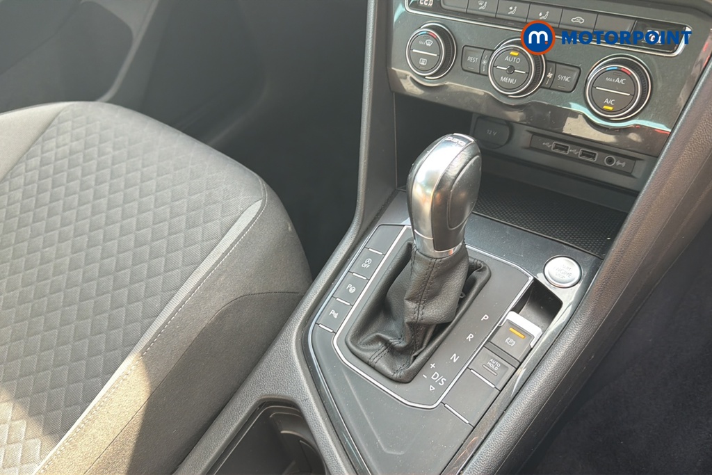 Volkswagen Tiguan Match Automatic Petrol SUV - Stock Number (1638734) - 15th supplementary image