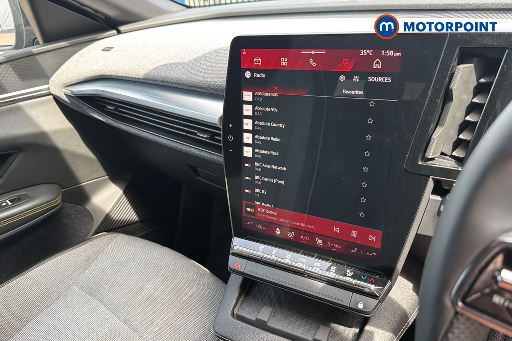 Renault Megane E-Tech Techno Automatic Electric Hatchback - Stock Number (1640738) - 8th supplementary image