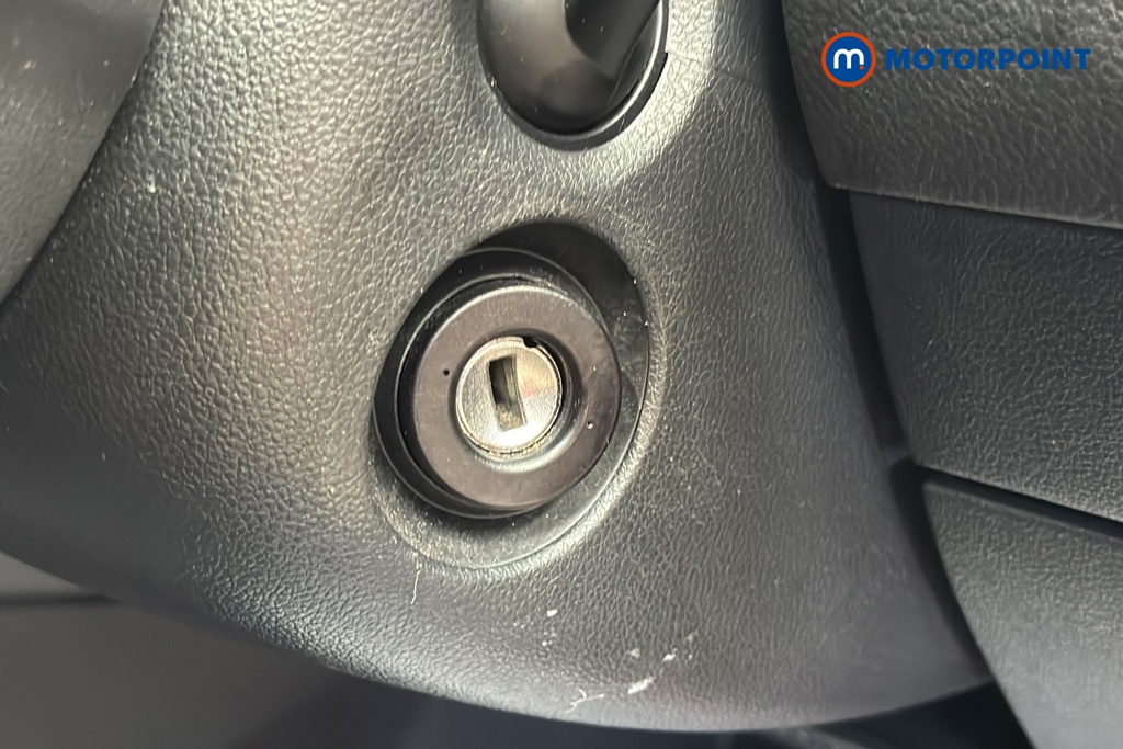 Volkswagen Golf S Manual Petrol Hatchback - Stock Number (1641165) - 995th supplementary image