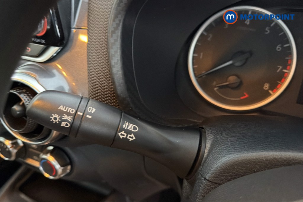 Nissan Juke Visia Manual Petrol SUV - Stock Number (1644595) - 6th supplementary image