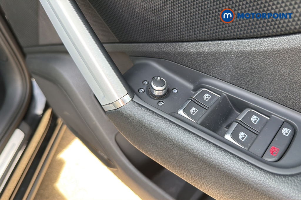 Audi Q2 S Line Automatic Petrol SUV - Stock Number (1645422) - 19th supplementary image