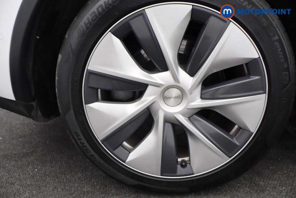 Tesla Model Y Long Range Automatic Electric SUV - Stock Number (1645702) - 6th supplementary image