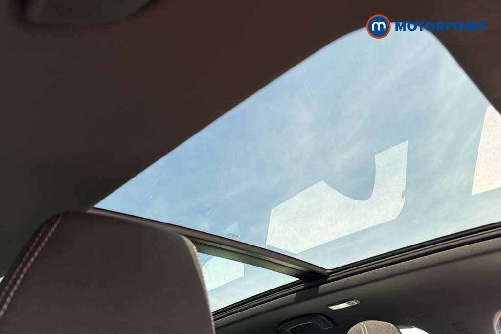 Skoda Karoq Sport Line Automatic Petrol SUV - Stock Number (1645941) - 20th supplementary image