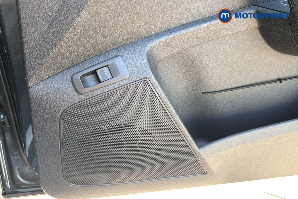 Skoda Karoq Sport Line Automatic Petrol SUV - Stock Number (1645941) - 21st supplementary image