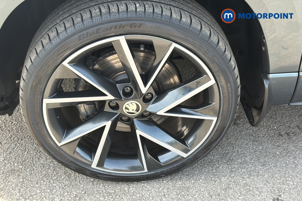 Skoda Karoq Sport Line Automatic Petrol SUV - Stock Number (1645941) - 44th supplementary image