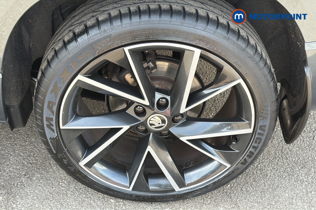 Skoda Karoq Sport Line Automatic Petrol SUV - Stock Number (1645941) - 45th supplementary image