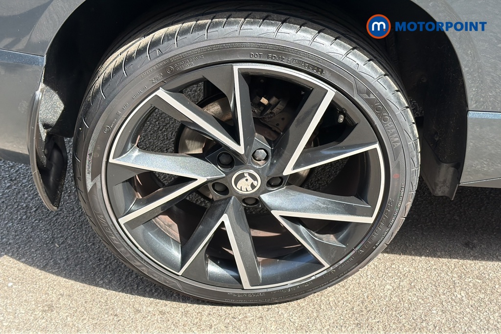 Skoda Karoq Sport Line Automatic Petrol SUV - Stock Number (1645941) - 46th supplementary image