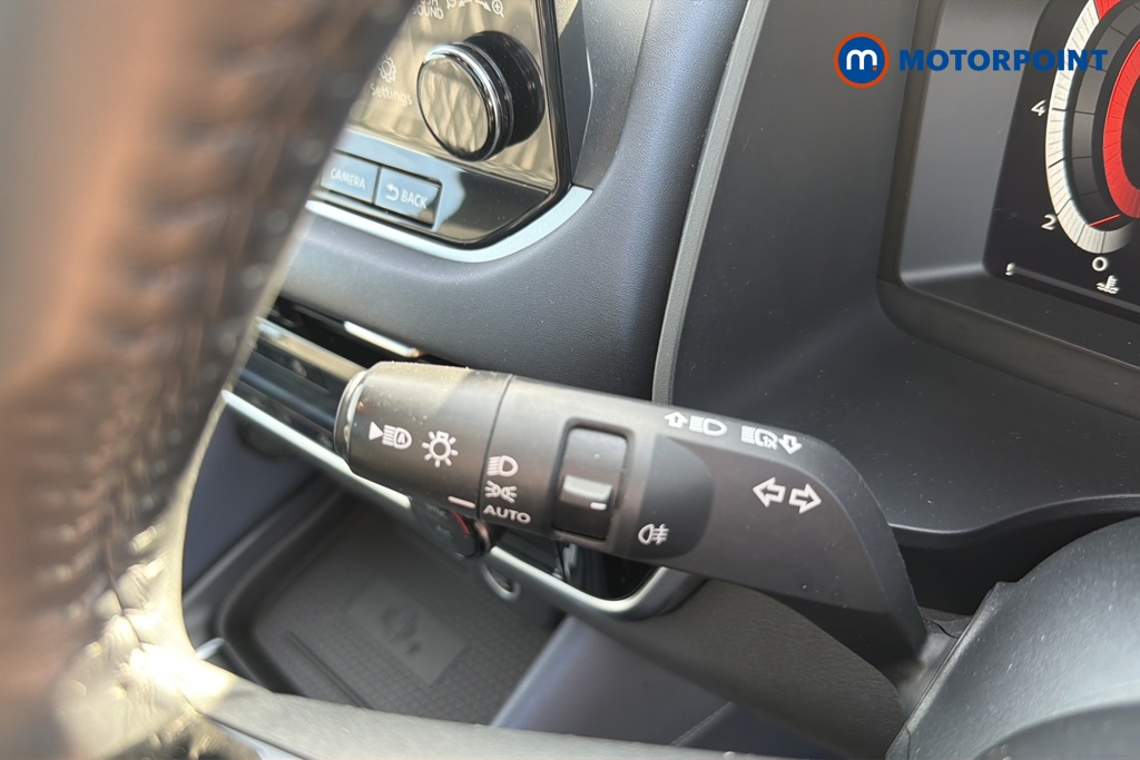 Nissan Qashqai Tekna-Plus Manual Petrol SUV - Stock Number (1646074) - 5th supplementary image