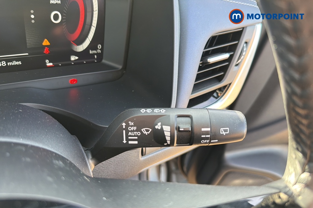 Nissan Qashqai Tekna-Plus Manual Petrol SUV - Stock Number (1646074) - 6th supplementary image