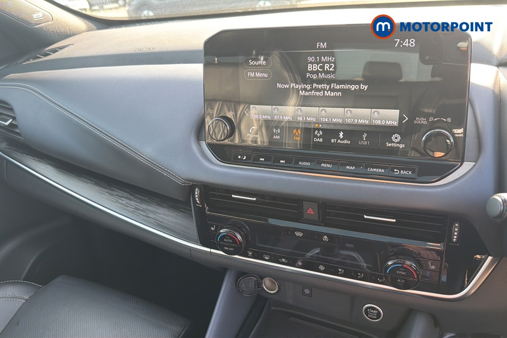 Nissan Qashqai Tekna-Plus Manual Petrol SUV - Stock Number (1646074) - 8th supplementary image