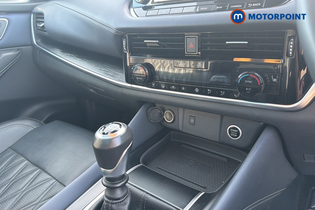 Nissan Qashqai Tekna-Plus Manual Petrol SUV - Stock Number (1646074) - 12th supplementary image