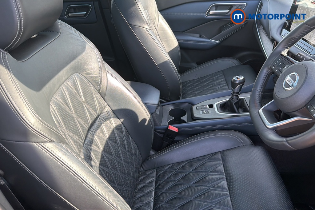 Nissan Qashqai Tekna-Plus Manual Petrol SUV - Stock Number (1646074) - 22nd supplementary image
