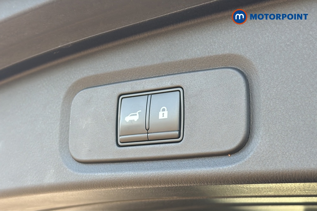 Nissan Qashqai Tekna-Plus Manual Petrol SUV - Stock Number (1646074) - 35th supplementary image
