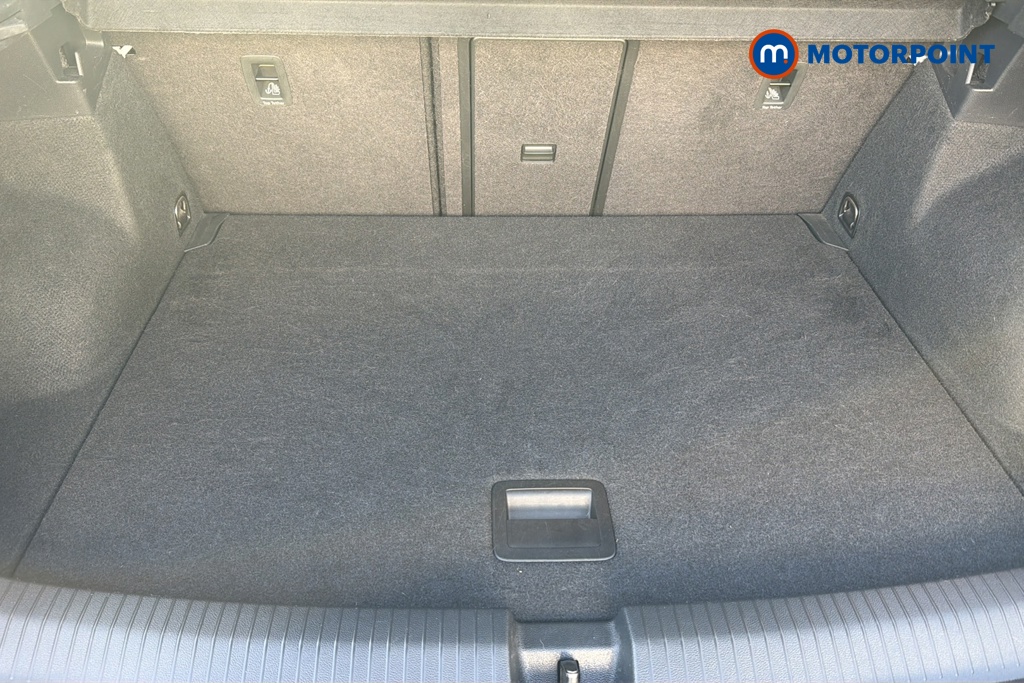 Volkswagen T-Roc SEL Manual Petrol SUV - Stock Number (1646640) - 30th supplementary image