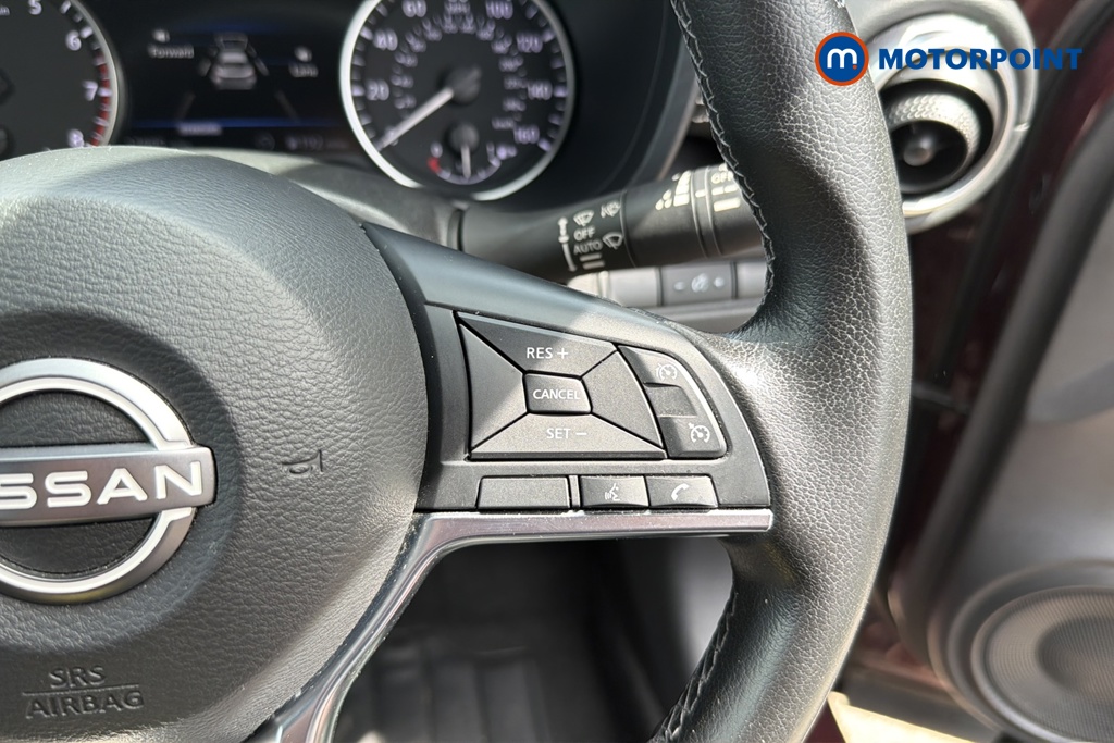 Nissan Juke N-Connecta Manual Petrol SUV - Stock Number (1646953) - 3rd supplementary image