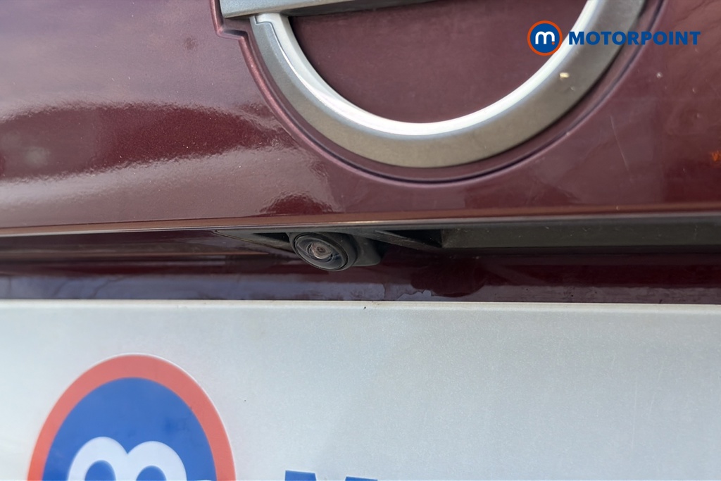 Nissan Juke N-Connecta Manual Petrol SUV - Stock Number (1646953) - 37th supplementary image