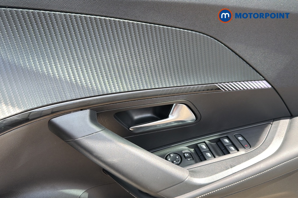Peugeot 2008 Allure Automatic Petrol SUV - Stock Number (1647799) - 19th supplementary image