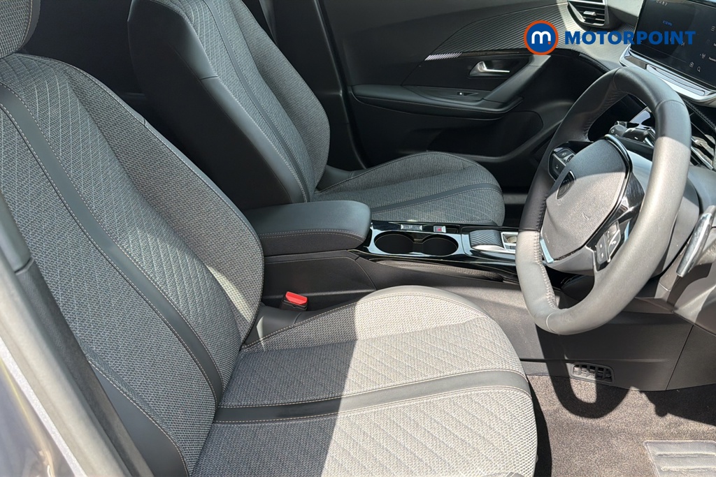 Peugeot 2008 Allure Automatic Petrol SUV - Stock Number (1647799) - 22nd supplementary image
