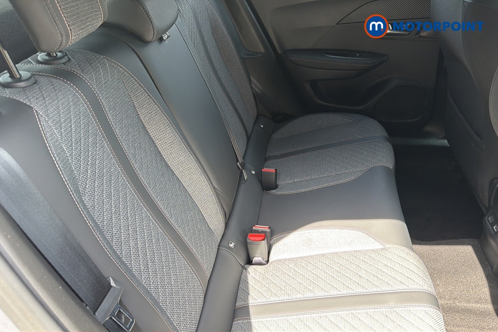 Peugeot 2008 Allure Automatic Petrol SUV - Stock Number (1647799) - 25th supplementary image