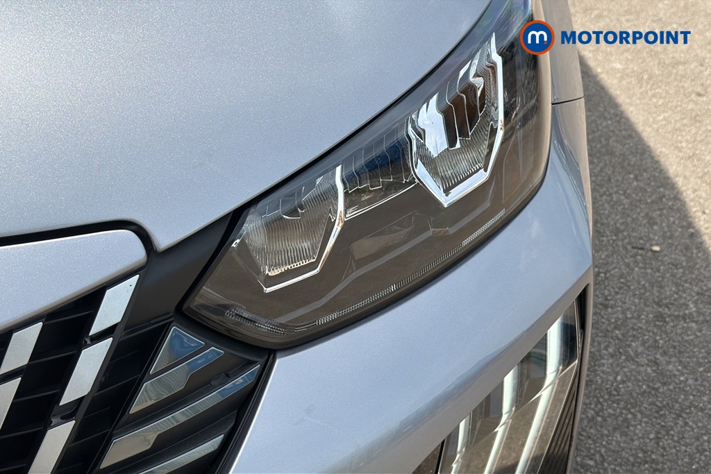 Peugeot 2008 Allure Automatic Petrol SUV - Stock Number (1647799) - 42nd supplementary image