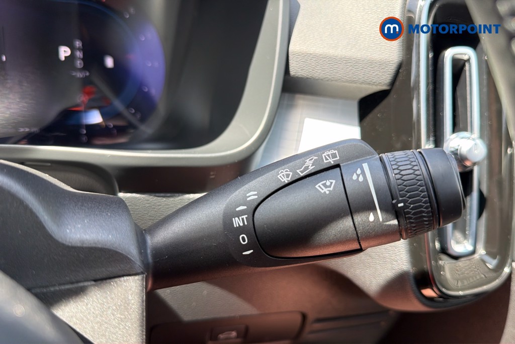 Volvo Xc40 Core Automatic Petrol SUV - Stock Number (1648054) - 7th supplementary image