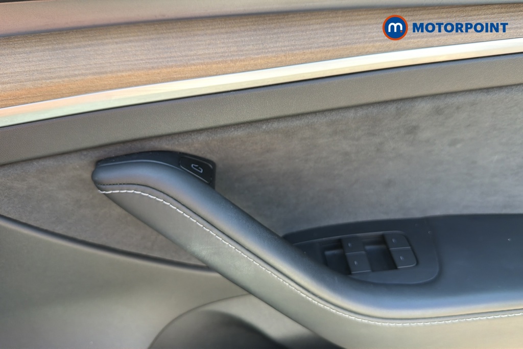 Tesla Model 3 Long Range Automatic Electric Saloon - Stock Number (1648173) - 19th supplementary image