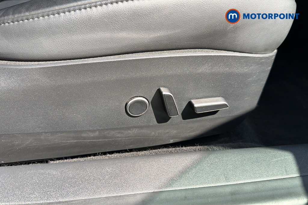 Tesla Model 3 Long Range Automatic Electric Saloon - Stock Number (1648173) - 23rd supplementary image
