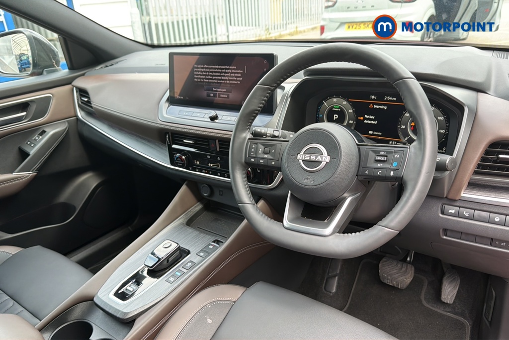 Nissan Qashqai Tekna Automatic Petrol-Electric Hybrid SUV - Stock Number (1579071) - 1st supplementary image