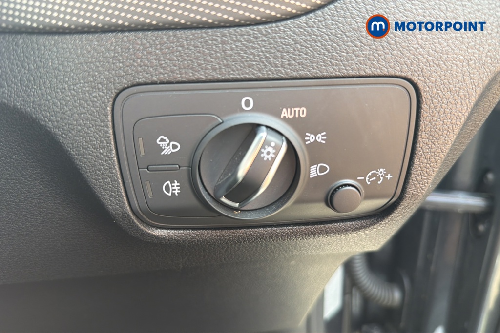 Audi Q2 S Line Manual Petrol SUV - Stock Number (1646217) - 11th supplementary image