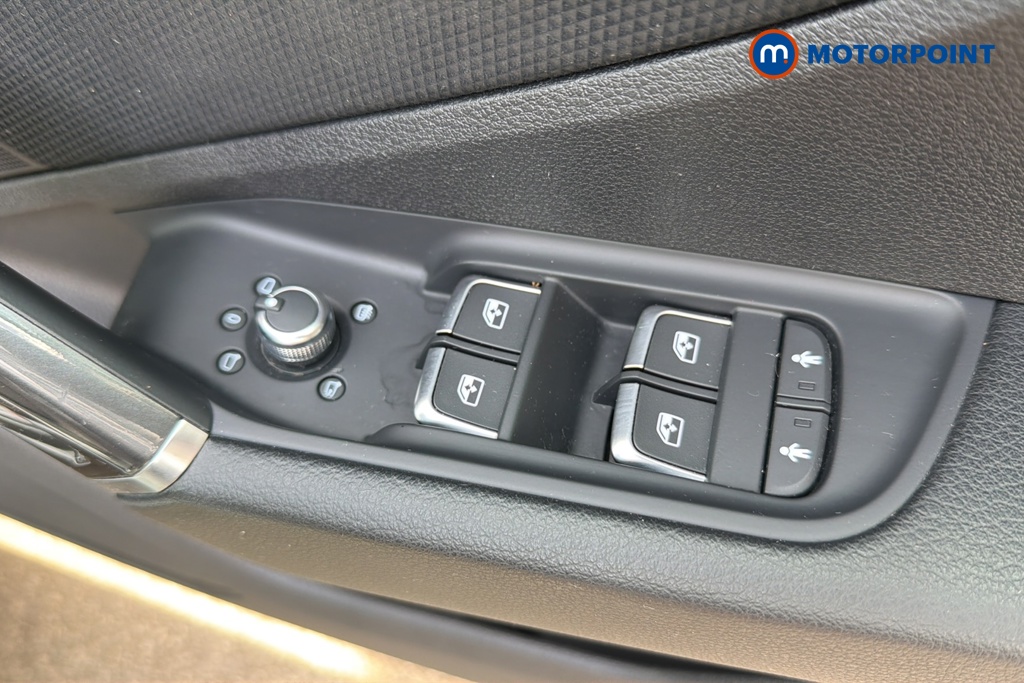 Audi Q2 S Line Manual Petrol SUV - Stock Number (1646217) - 19th supplementary image