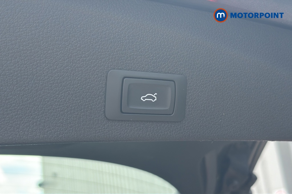 Audi Q2 S Line Manual Petrol SUV - Stock Number (1646217) - 35th supplementary image