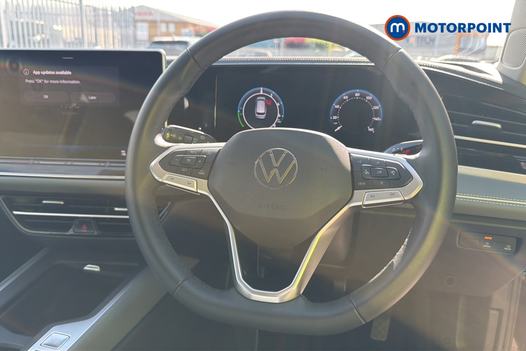 Volkswagen Passat Life Automatic Petrol Plug-In Hybrid Estate - Stock Number (1647523) - 2nd supplementary image