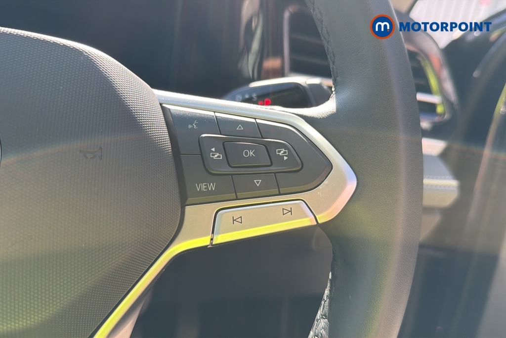 Volkswagen Passat Life Automatic Petrol Plug-In Hybrid Estate - Stock Number (1647523) - 3rd supplementary image