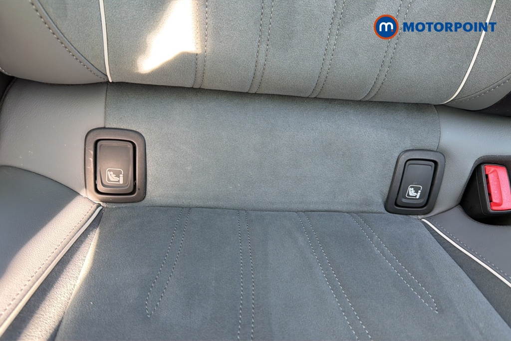 Volkswagen Passat Life Automatic Petrol Plug-In Hybrid Estate - Stock Number (1647523) - 27th supplementary image