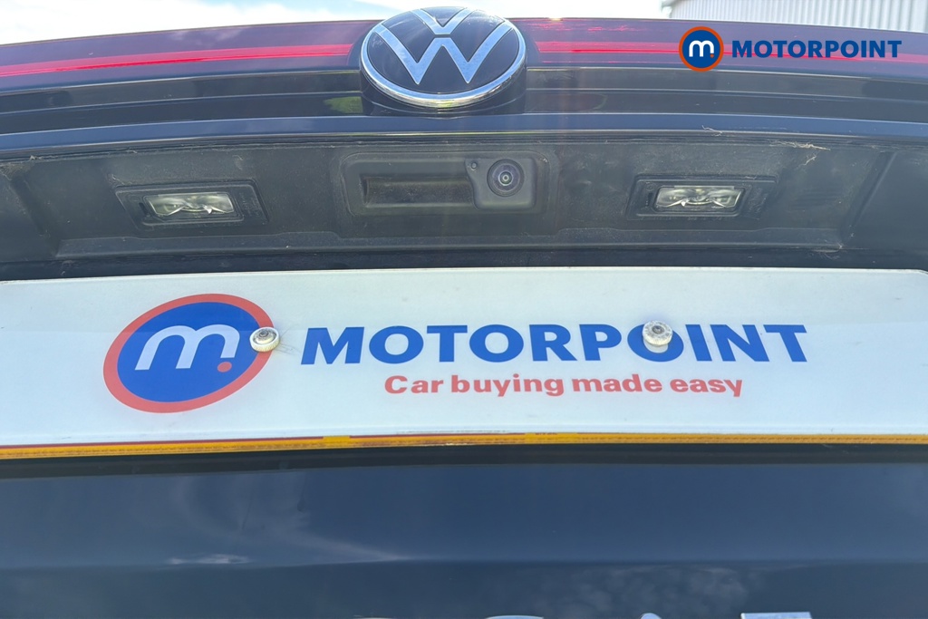 Volkswagen Passat Life Automatic Petrol Plug-In Hybrid Estate - Stock Number (1647523) - 37th supplementary image