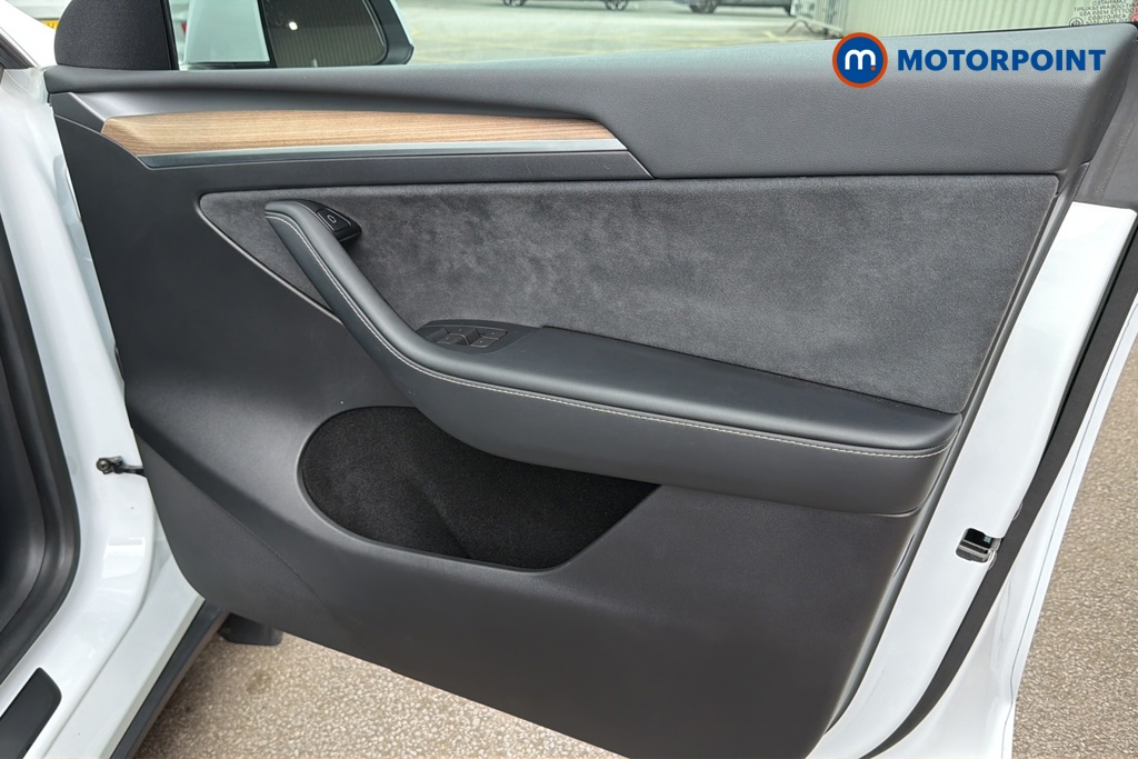 Tesla Model Y Performance Automatic Electric SUV - Stock Number (1648075) - 18th supplementary image