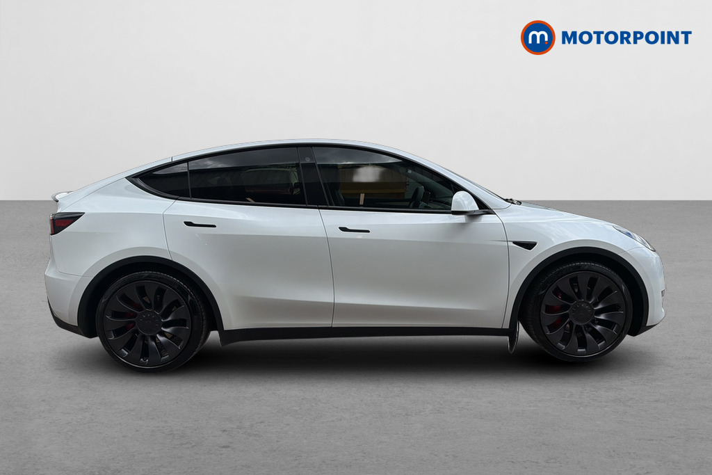 Tesla Model Y Performance Automatic Electric SUV - Stock Number (1648075) - Passenger side