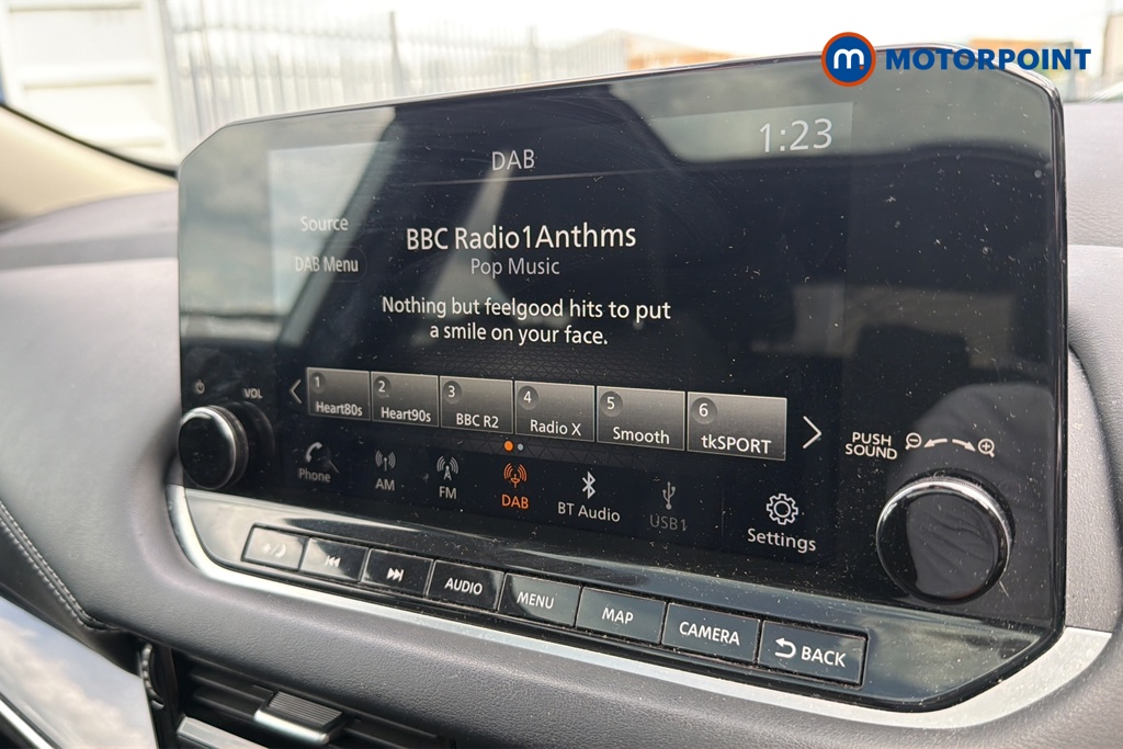 Nissan Qashqai Premiere Edition Manual Petrol SUV - Stock Number (1648213) - 8th supplementary image