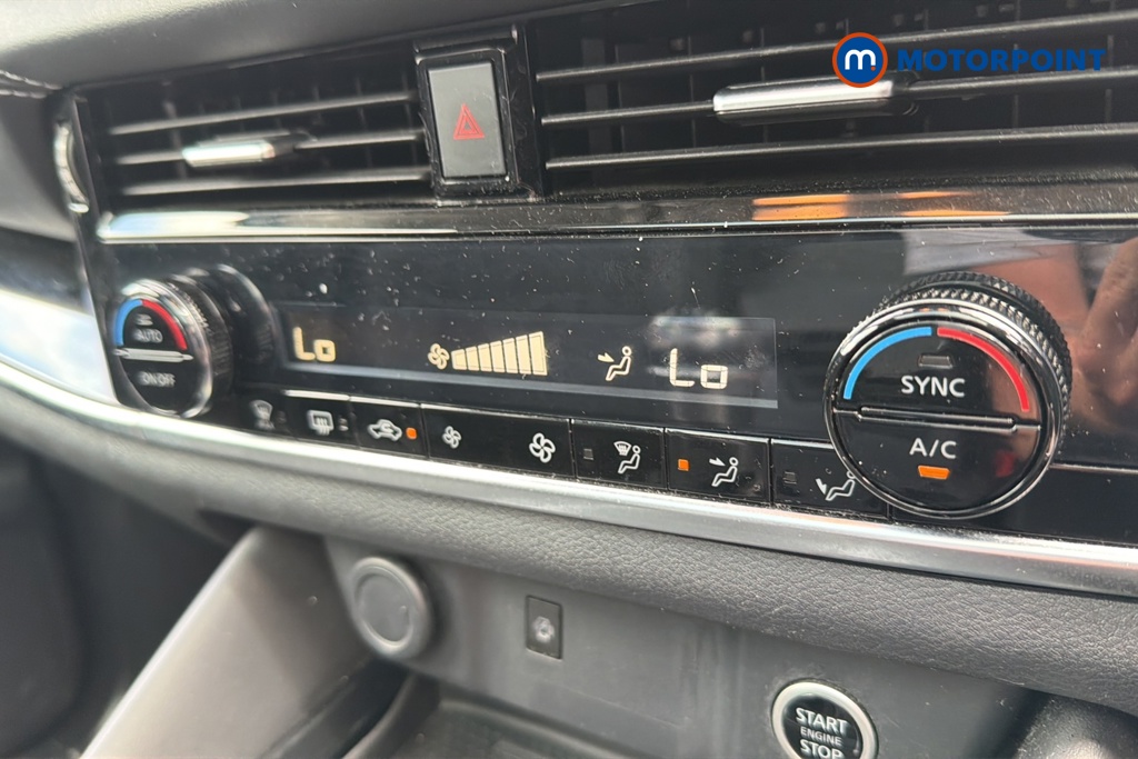 Nissan Qashqai Premiere Edition Manual Petrol SUV - Stock Number (1648213) - 12th supplementary image